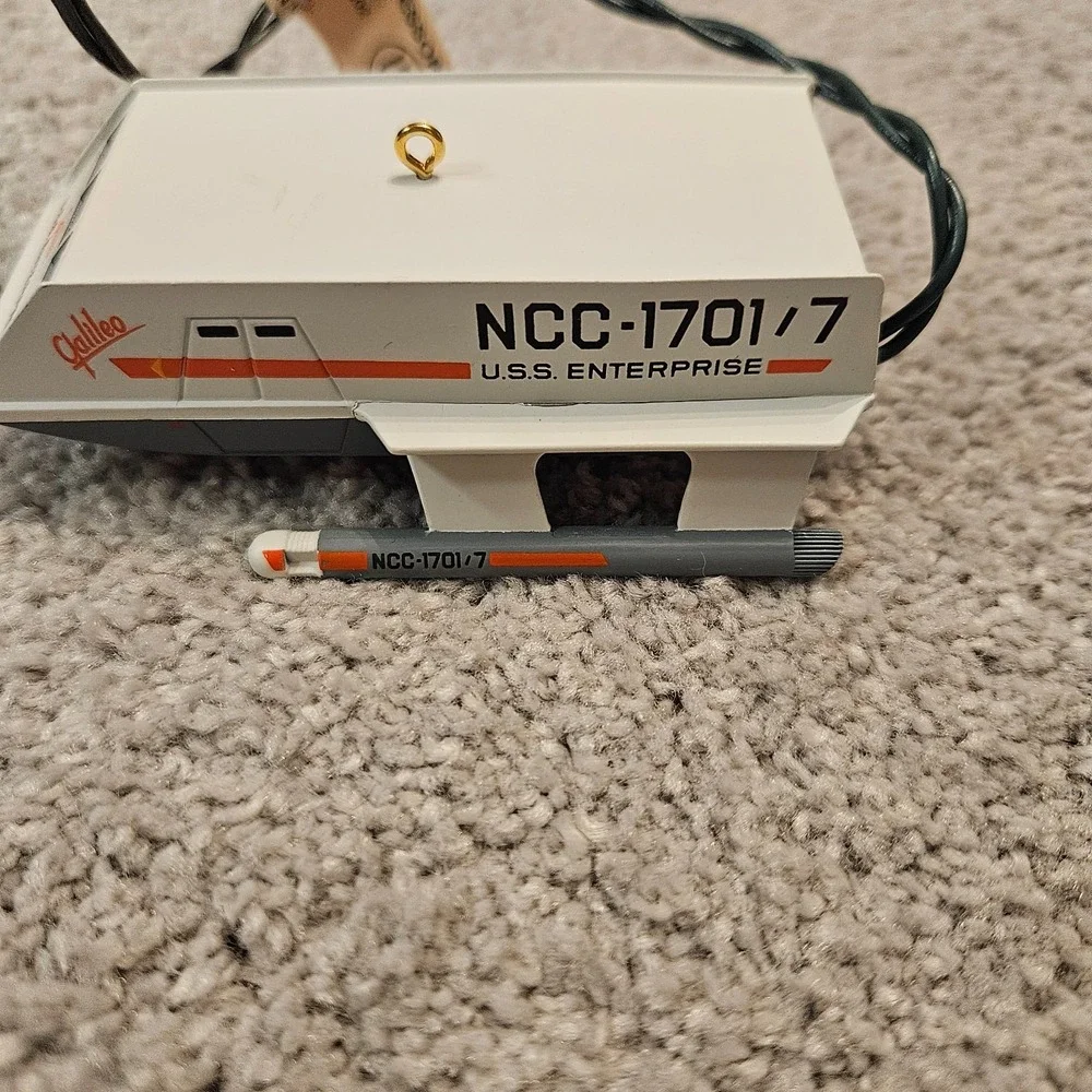Hallmark 1992 Star Trek Shuttlecraft Galileo Ornament‎ Light Works No Sound